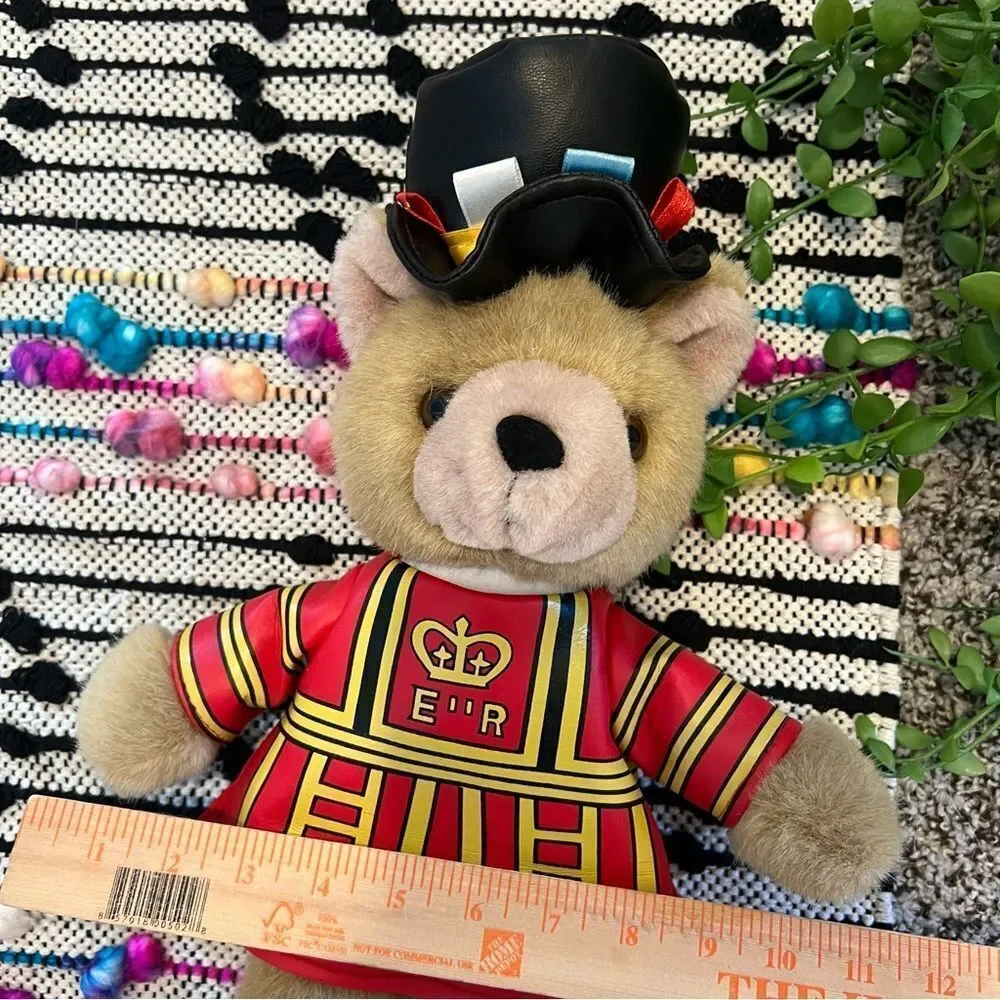 Toy Parade Bears of the World 
